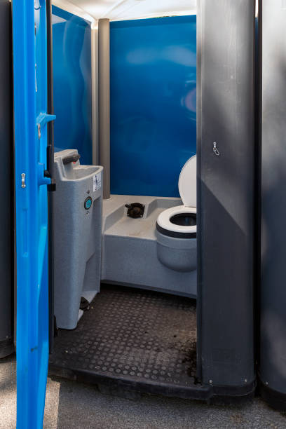 Best Construction site porta potty rental  in Hilbert, WI