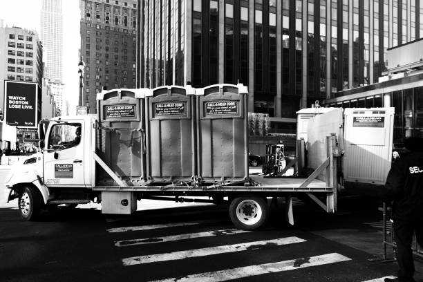 Portable Toilet Options We Offer in Hilbert, WI